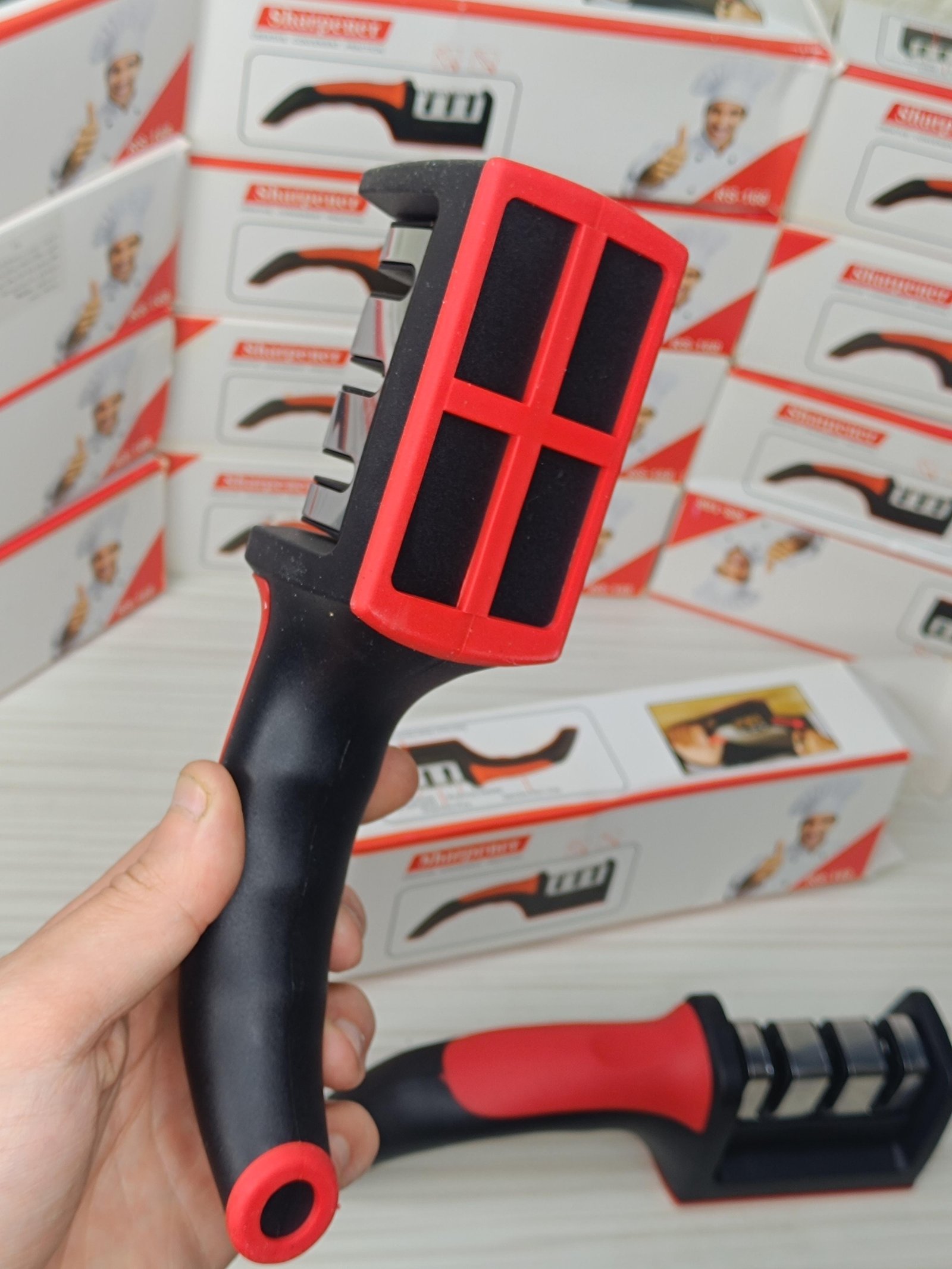 رحاية السكاكين